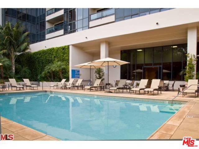 2 Bed Home for Sale in Los Angeles, California