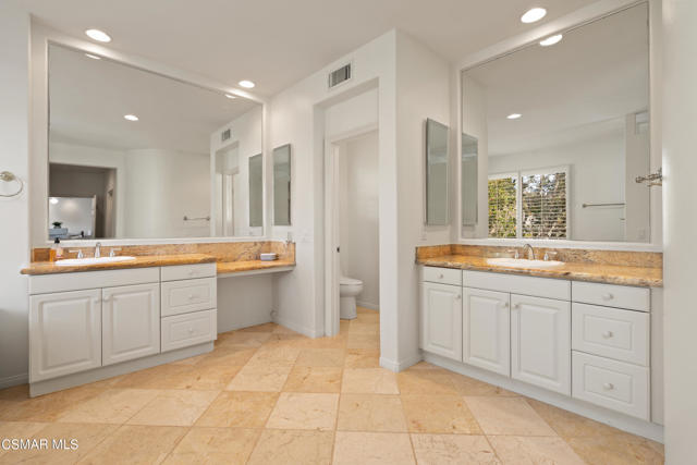 5 Bed Home for Sale in Thousand Oaks, California