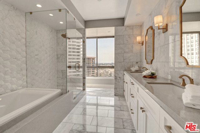 2 Bed Home for Sale in Los Angeles, California