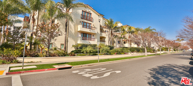 3 Bed Home for Sale in Beverly Hills, California