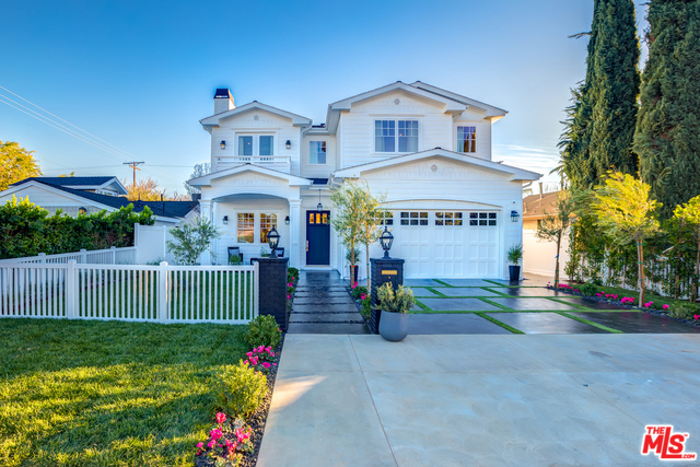 Photo of 14806 HESBY Street, Sherman Oaks, CA 91403