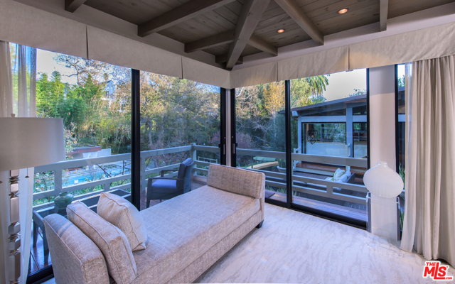 3 Bed Home for Sale in Los Angeles, California
