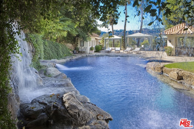 9694 OAK PASS ROAD, BEVERLY HILLS, CA 90210