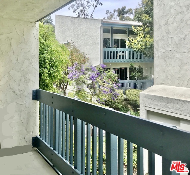 607 PROSPECT Avenue, Redondo Beach, California 90277, 1 Bedroom Bedrooms, ,1 BathroomBathrooms,Residential,Sold,PROSPECT,20584918