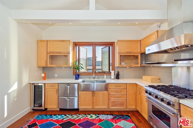 3 Bed Home for Sale in Playa del Rey, California