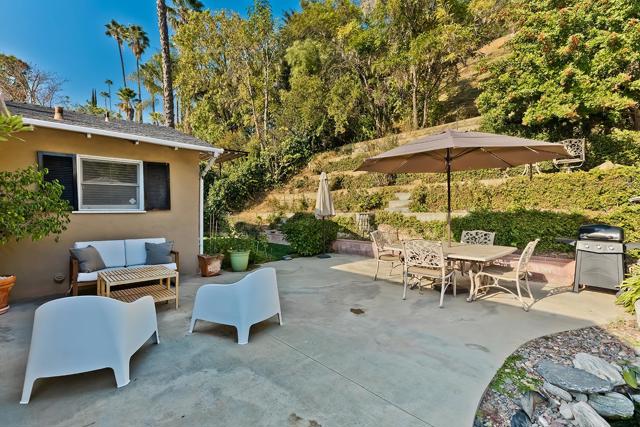 2 Bed Home for Sale in Studio City, California