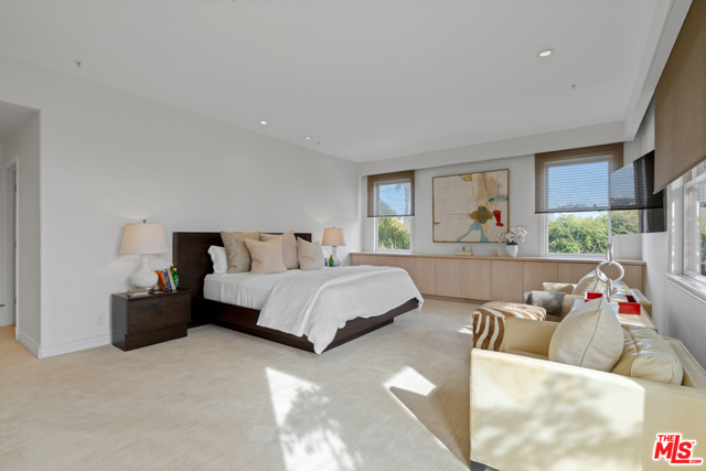 3 Bed Home for Sale in Santa Monica, California