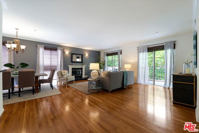 feature listing property photo