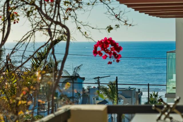 101 Highland Avenue, Manhattan Beach, California 90266, 4 Bedrooms Bedrooms, ,3 BathroomsBathrooms,Residential,Sold,Highland,NDP2101960