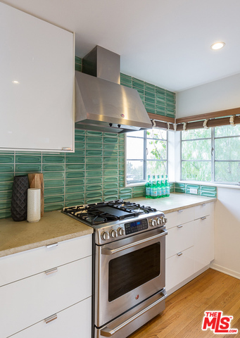 2 Bed Home for Sale in Los Angeles, California