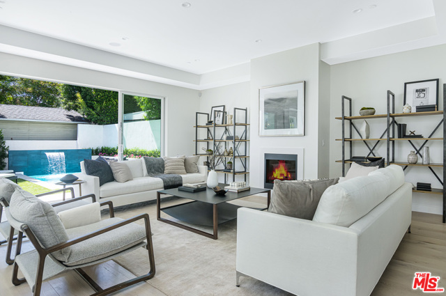 4 Bed Home for Sale in Los Angeles, California
