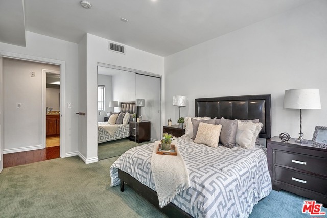 3 Bed Home for Sale in Los Angeles, California