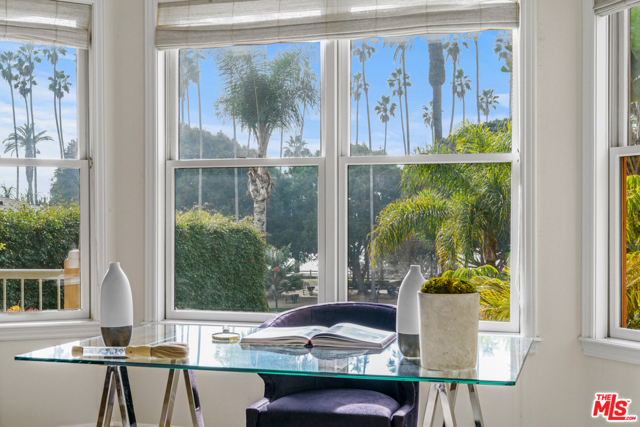 3 Bed Home for Sale in Santa Monica, California