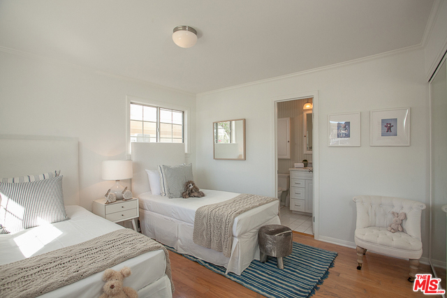 1923 ROCKEFELLER Lane, Redondo Beach, California 90278, 2 Bedrooms Bedrooms, ,2 BathroomsBathrooms,Residential,Sold,ROCKEFELLER,18396612