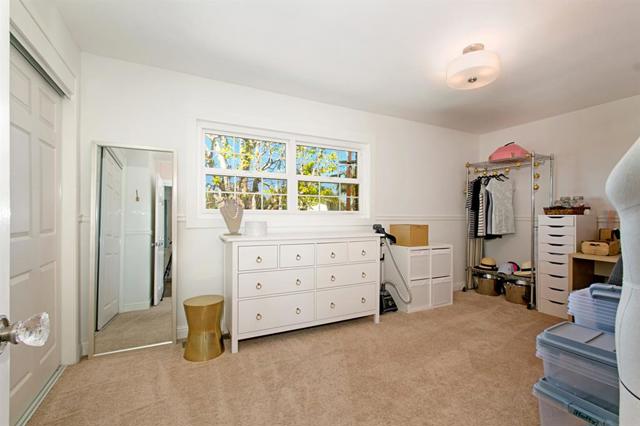 Guest bedroom front use as a sewing room.