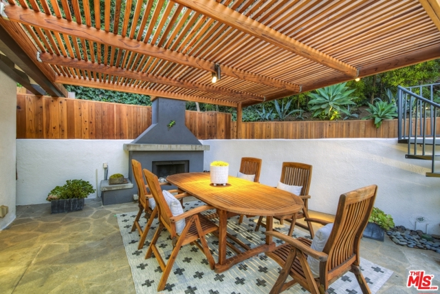 3 Bed Home for Sale in Los Angeles, California
