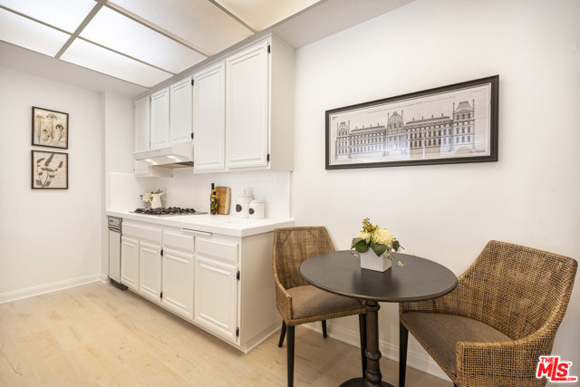 2 Bed Home for Sale in Los Angeles, California