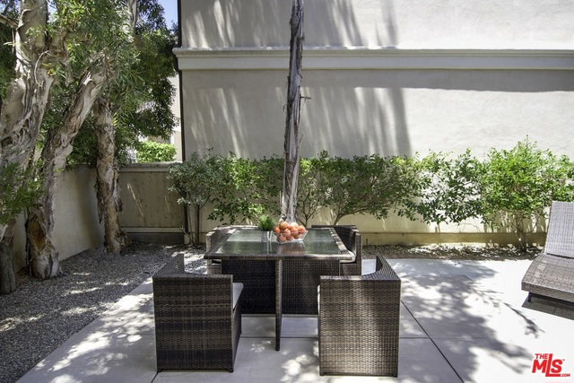 2011 FARRELL Avenue, Redondo Beach, California 90278, 4 Bedrooms Bedrooms, ,2 BathroomsBathrooms,Residential,Sold,FARRELL,17248526