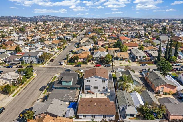 7 Bed Home for Sale in Los Angeles, California