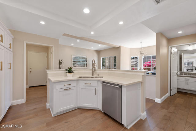 3 Bed Home for Sale in Westlake Village, California