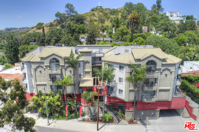 Photo of 2330 N CAHUENGA Boulevard, Los Angeles, CA 90068