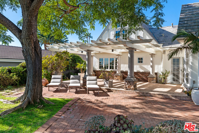 4 Bed Home for Sale in Malibu, California