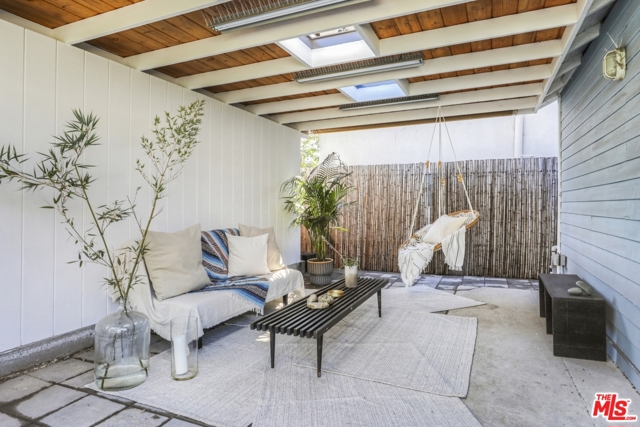 3 Bed Home for Sale in Los Angeles, California