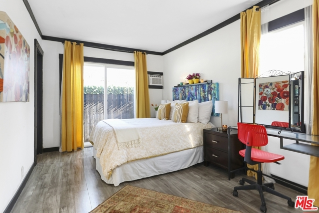 2 Bed Home for Sale in Los Angeles, California