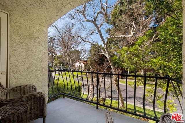 3 Bed Home for Sale in Los Angeles, California