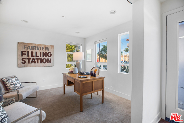 2 Bed Home for Sale in Los Angeles, California