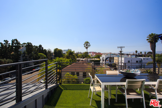 3 Bed Home for Sale in Venice, California