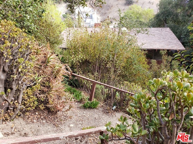 3 Bed Home for Sale in Sherman Oaks, California