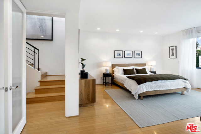 3 Bed Home for Sale in Venice, California