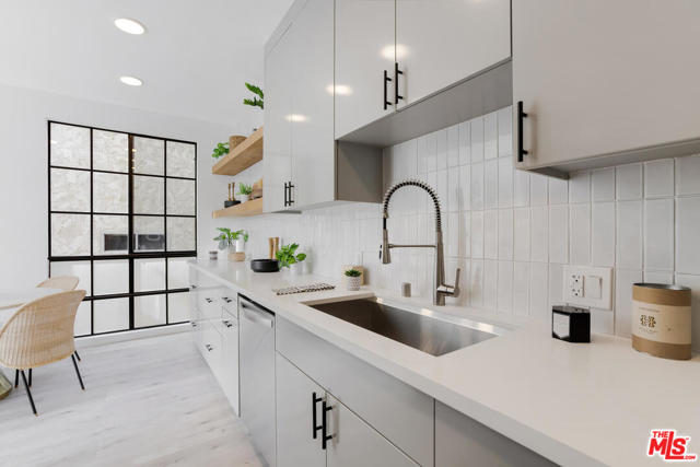 3 Bed Home for Sale in Los Angeles, California
