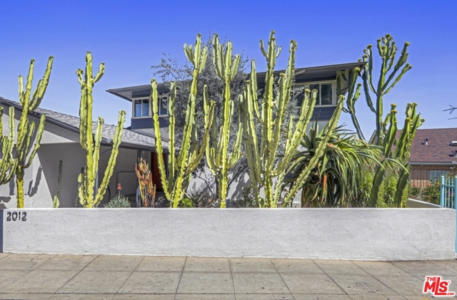 4 Bed Home for Sale in Los Angeles, California