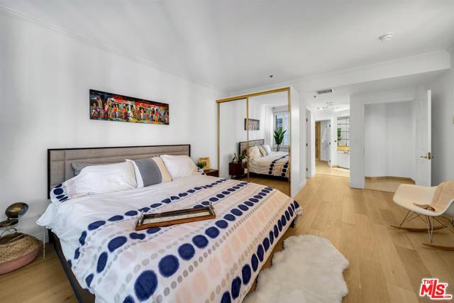 2 Bed Home for Sale in Los Angeles, California