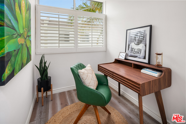 2 Bed Home for Sale in Santa Monica, California