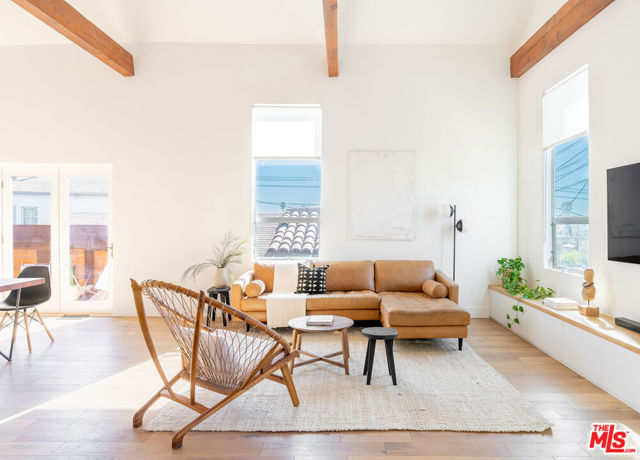 3 Bed Home for Sale in Los Angeles, California