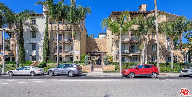 2 Bed Home for Sale in Playa Vista, California