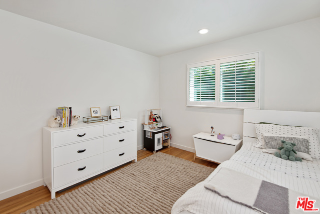 3 Bed Home for Sale in Encino, California