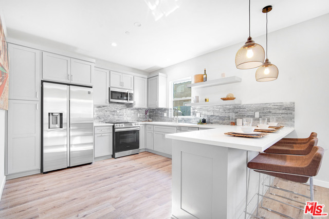  Income Home for Sale in Los Angeles, California