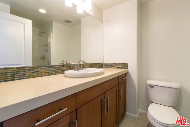 2 Bed Home for Sale in Los Angeles, California