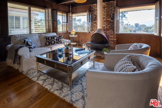 2 Bed Home for Sale in Pacific Palisades, California
