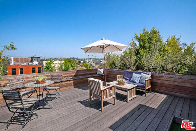3 Bed Home for Sale in Venice, California