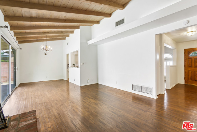 4 Bed Home for Sale in Granada Hills, California