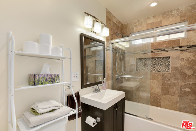 2701 184TH Street, Redondo Beach, California 90278, 3 Bedrooms Bedrooms, ,1 BathroomBathrooms,Residential,Sold,184TH,19452494