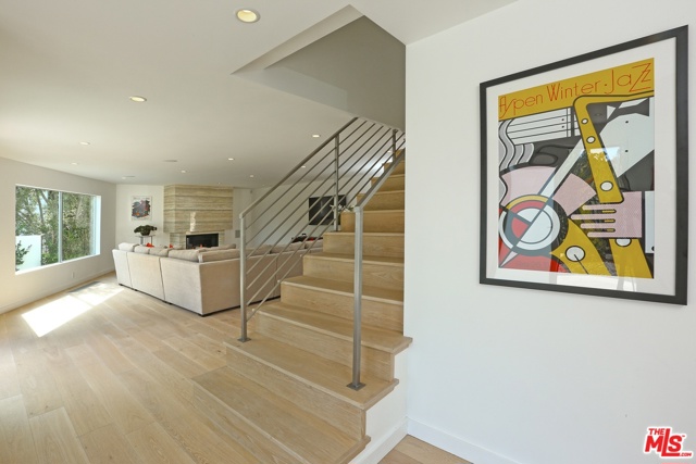 4 Bed Home for Sale in Los Angeles, California