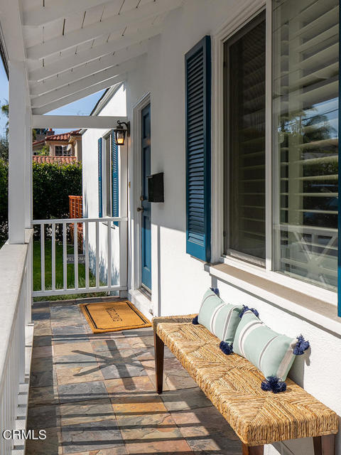 927 Marine Ave 004-mls