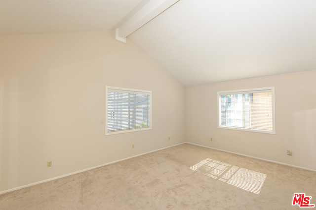 HUGE Master Bedroom, Ultra Bright!