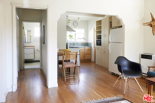 2 Bed Home for Sale in Los Angeles, California